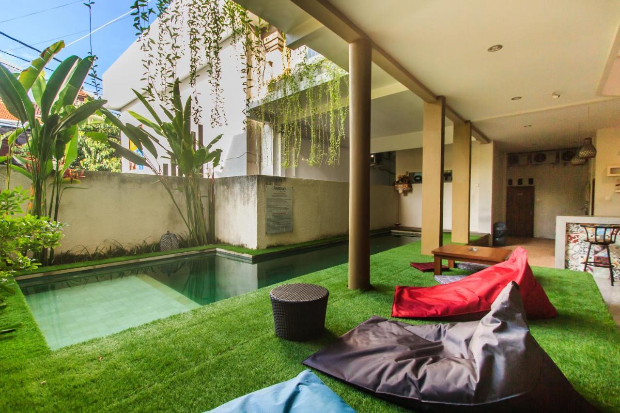 Kuta Suci Guesthouse Esterno foto