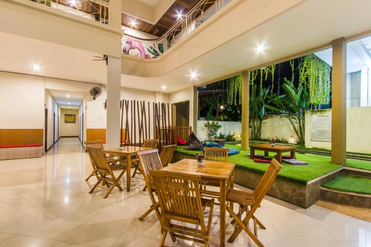 Kuta Suci Guesthouse Esterno foto