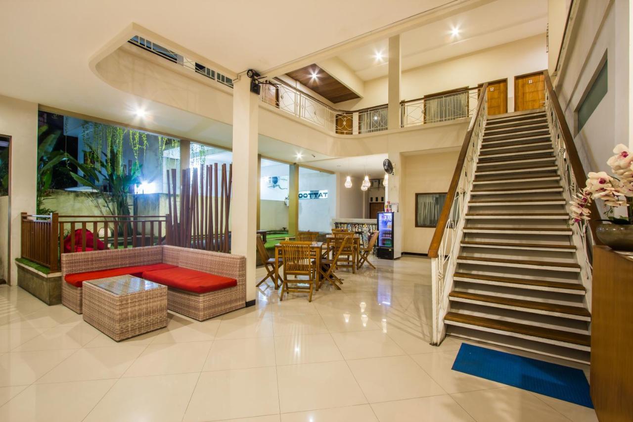 Kuta Suci Guesthouse Esterno foto